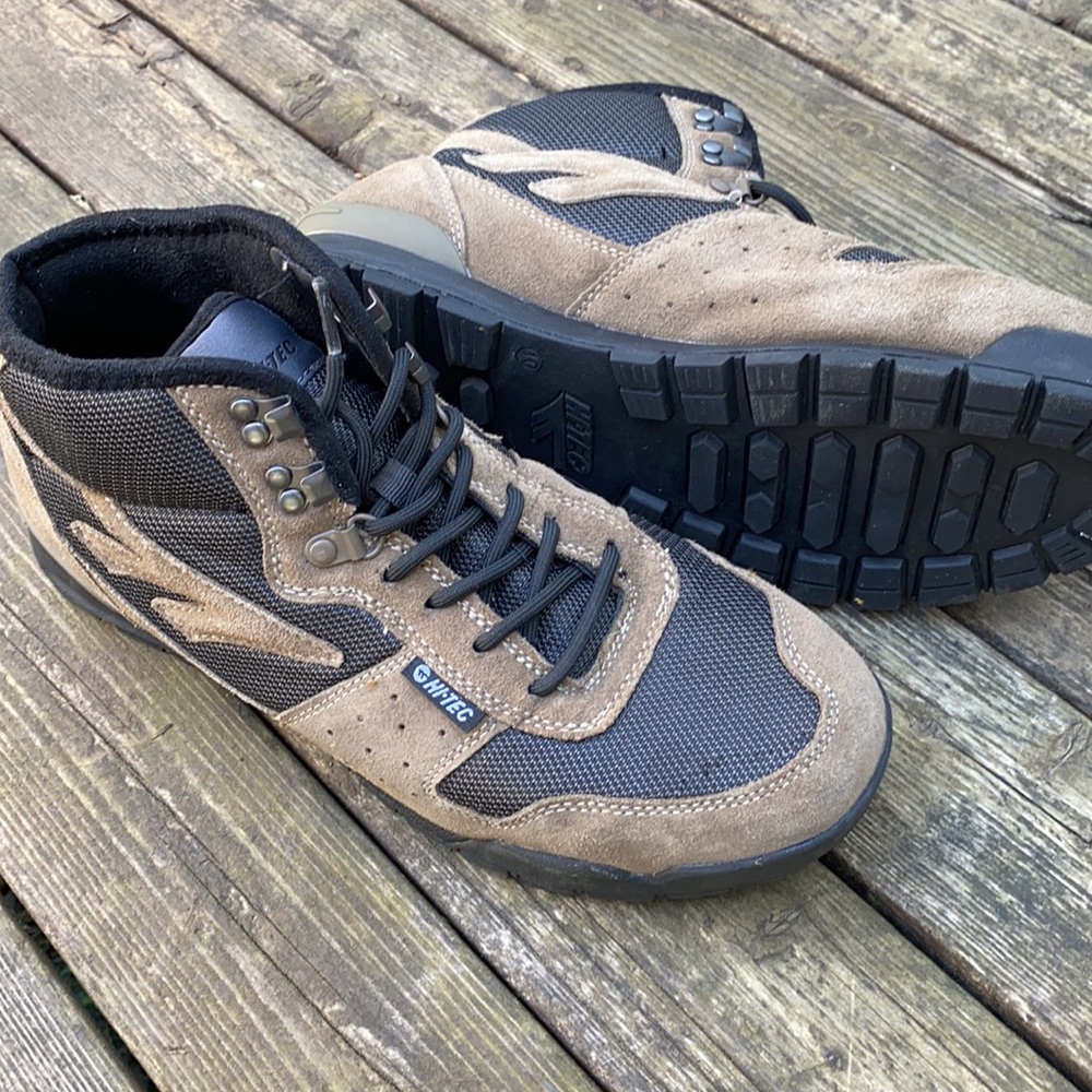 Hi-Tec Women’s Hikers